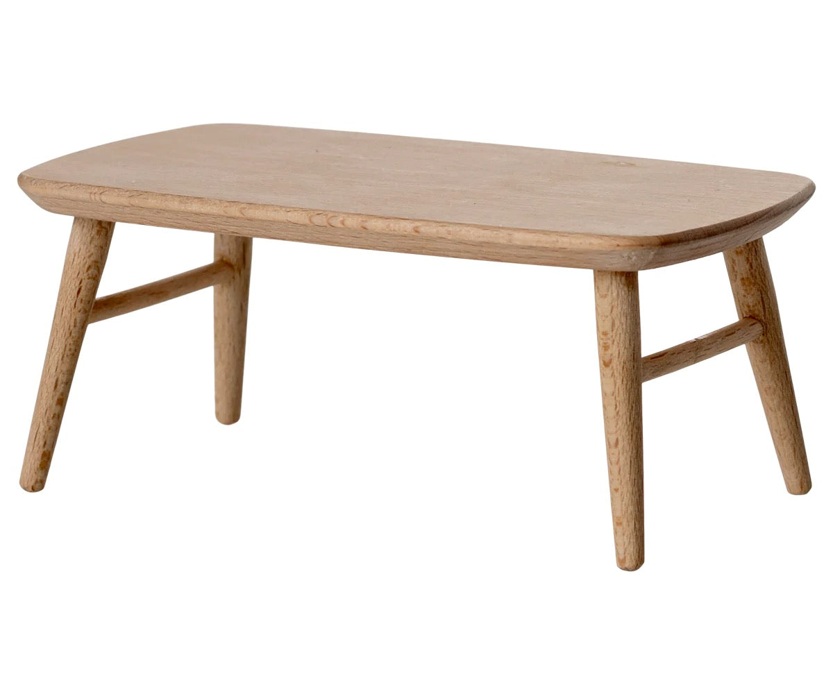 Coffee table, Mouse - Nature