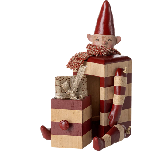 Elf with Drawer