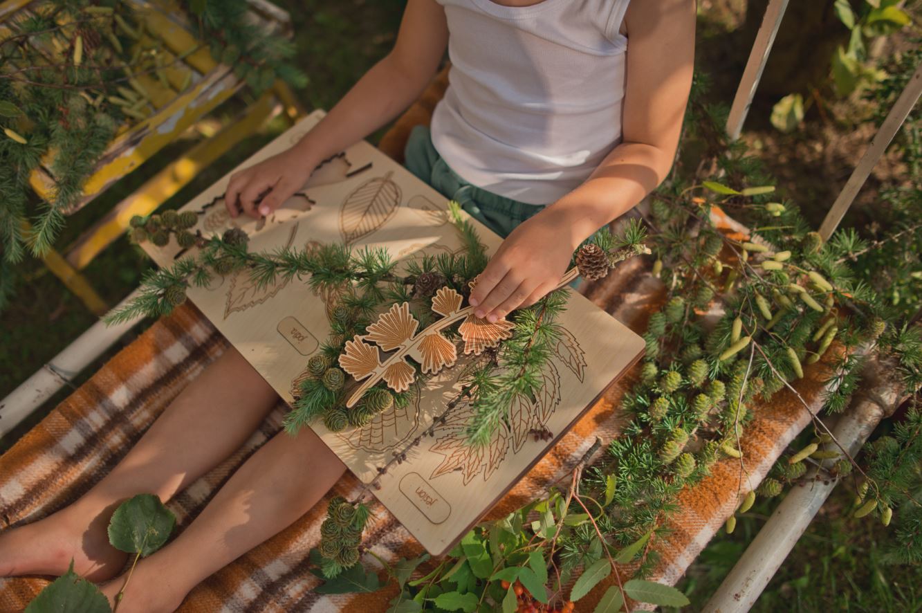 Leaf Wooden Puzzle 2 - (21 elements)