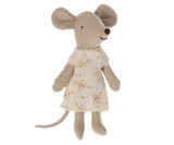 Nightgown, Little sister mouse