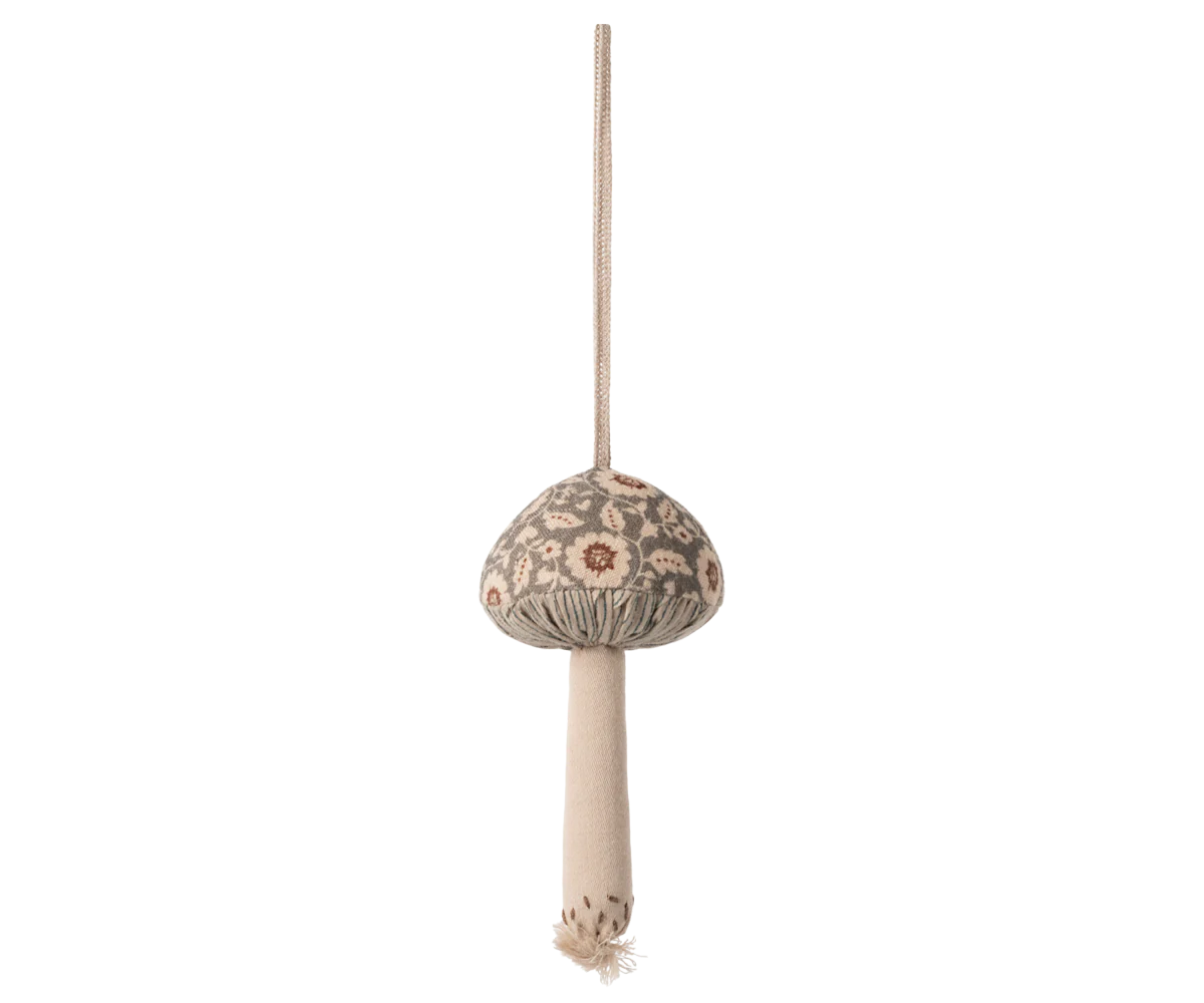 Mushroom Ornament-Winter flower Green