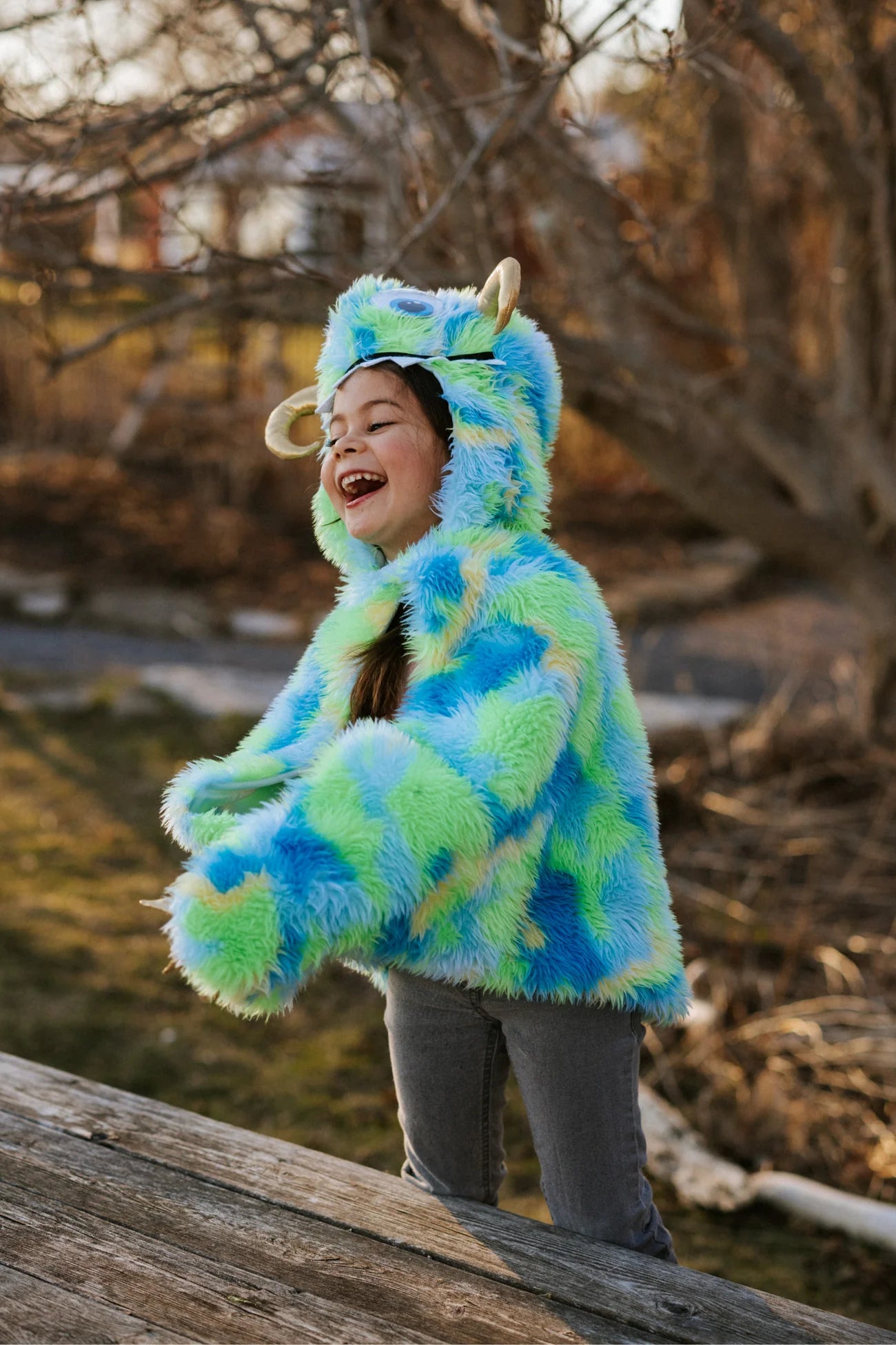 Swampy The Monster Cape - size 4-6T