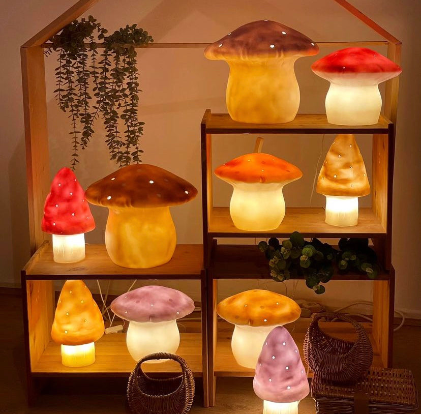 Lamp Mushroom Medium Red