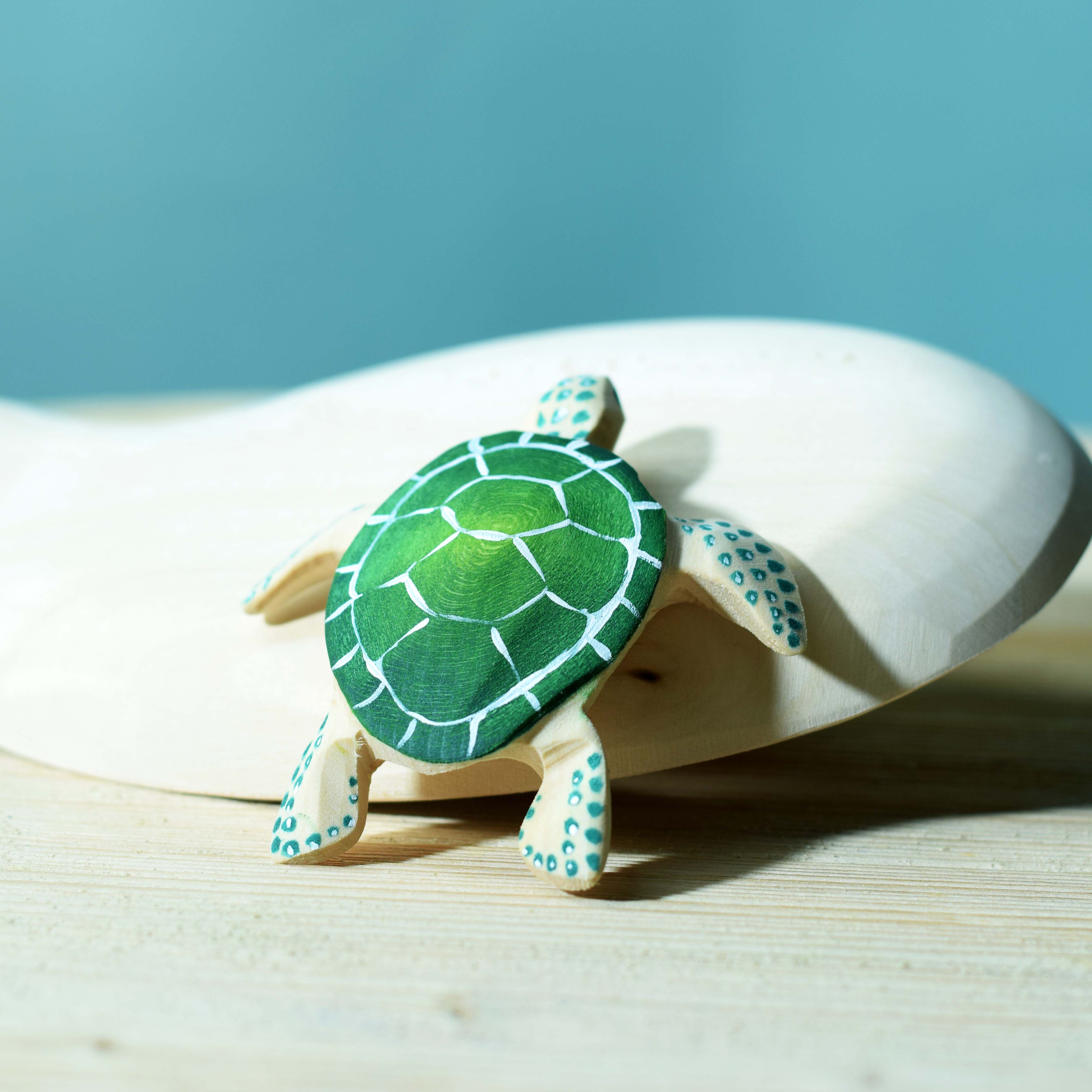 Wooden Turtle (Green or Brown