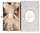 Dancing Mouse in Daybed, Little Sister
